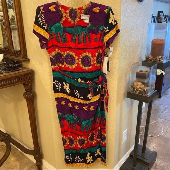 NWT~Vintage JESSICA HOWARD Women Elephant Floral Print Graphic Dress Size 12P - Picture 1 of 10